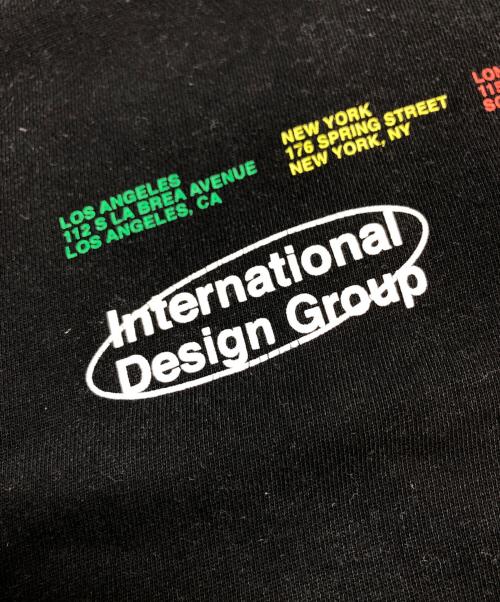 stussy（ステューシー）stussy (ステューシー) city banners crew/プリント ロゴ スウェット ブラック サイズ:Sの古着・服飾アイテム