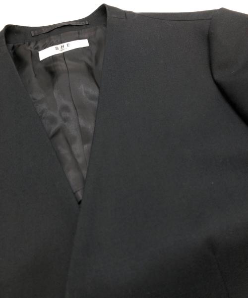 SHE TOKYO（シートーキョー）SHE TOKYO (シートーキョー) ノーカラージャケット ブラック 未使用品の古着・服飾アイテム