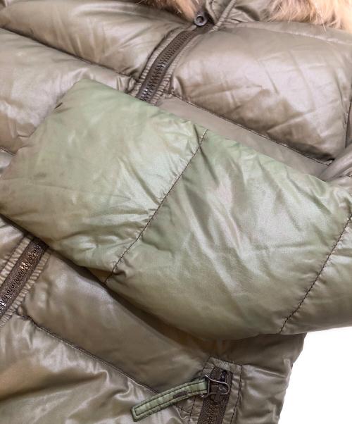 DUVETICA（デュベティカ）DUVETICA (デュベティカ) ダウンコート カーキ サイズ:40の古着・服飾アイテム