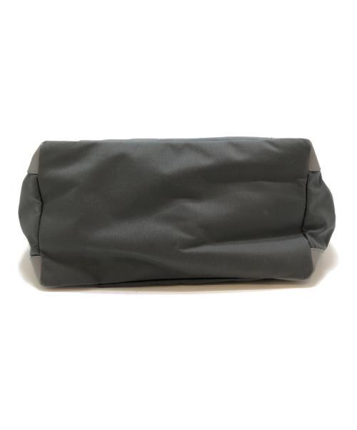 russet（ラシット）russet (ラシット) コーデュラナイロントートバッグ グレー サイズ:表記なし 未使用品の古着・服飾アイテム