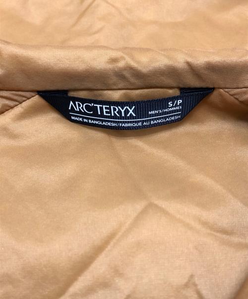 ARC'TERYX（アークテリクス）ARC'TERYX (アークテリクス) ATOM HOODY M グリーン サイズ:Sの古着・服飾アイテム