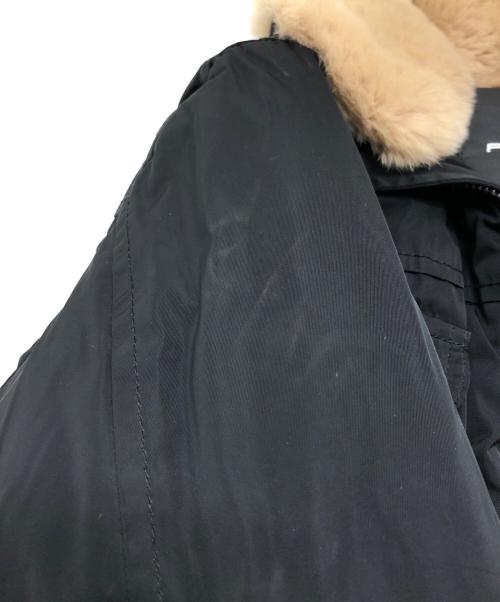 PEUTEREY（ピューテリー）PEUTEREY (ピューテリー) ラビットファーダウンジャケット ブラック サイズ:Mの古着・服飾アイテム