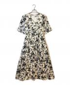 HER LIP TOハーリップトゥ）の古着「Monotone Floral Slit Sleeve Dress」｜ブラック