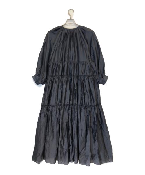 PLAIN PEOPLE（プレインピープル）PLAIN PEOPLE (プレインピープル) シャイニーローンタンブラーギャザーワンピース グレー サイズ:3の古着・服飾アイテム