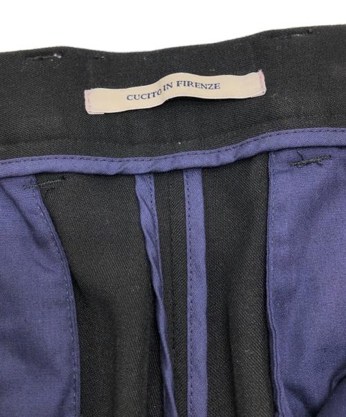 1piu1uguale3（ウノピュウノウグァーレトレ）1piu1uguale3 (ウノピュウノウグァーレトレ) パンツ ブラック サイズ:Vの古着・服飾アイテム