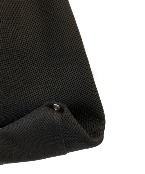 MM6 Maison Margiela（エムエムシックスメゾンマルジェラ）MM6 Maison Margiela (エムエムシックスメゾンマルジェラ) メッシュトートバッグ ブラックの古着・服飾アイテム