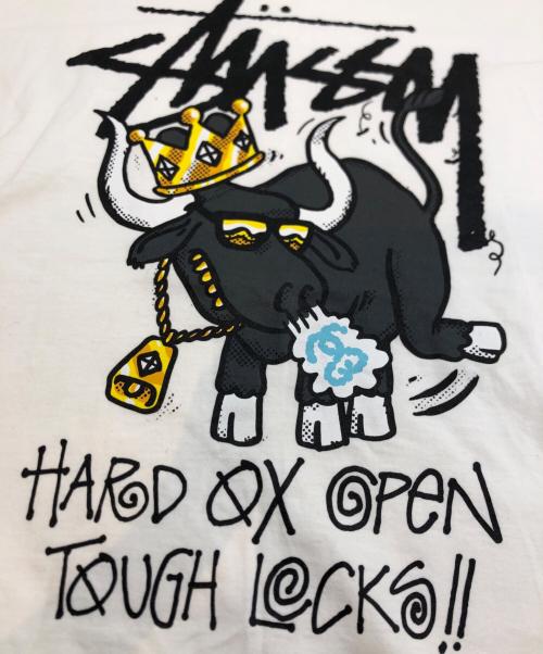 stussy（ステューシー）stussy (ステューシー) 闘牛Ｔシャツ ホワイト サイズ:Mの古着・服飾アイテム