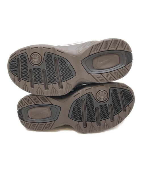 NIKE（ナイキ）NIKE (ナイキ) エアモナーク ブラウン サイズ:US7/UK6/EUR40/CM25 未使用品の古着・服飾アイテム