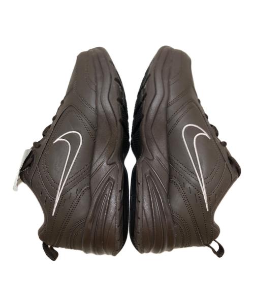 NIKE（ナイキ）NIKE (ナイキ) エアモナーク ブラウン サイズ:US7/UK6/EUR40/CM25 未使用品の古着・服飾アイテム