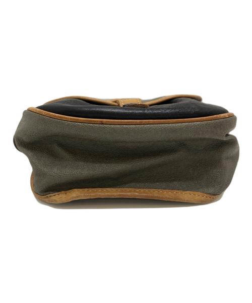 C.P COMPANY（シーピーカンパニー）C.P COMPANY (シーピーカンパニー) ウエストバッグ/ショルダーバッグの古着・服飾アイテム