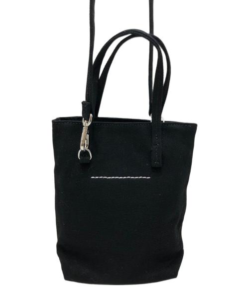 MM6 Maison Margiela（エムエムシックスメゾンマルジェラ）MM6 Maison Margiela (エムエムシックスメゾンマルジェラ) キャンバスショルダーバッグ ブラック 未使用品の古着・服飾アイテム