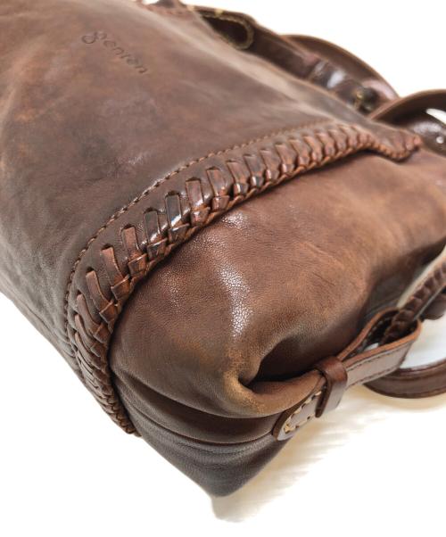 genten（ゲンテン）genten (ゲンテン) レザーショルダーバッグ ブラウンの古着・服飾アイテム