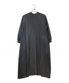 NO CONTROL AIR（ノーコントロールエアー）の古着「ドレープカルゼ袖口ギャザーAラインワンピース」｜グレー