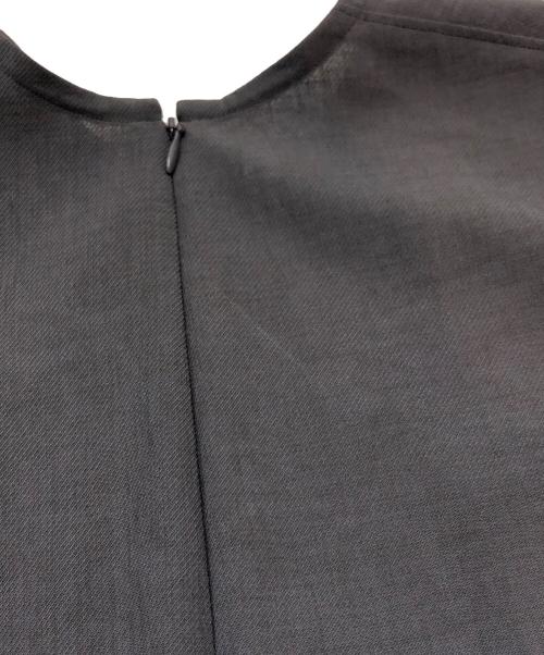 NO CONTROL AIR（ノーコントロールエアー）NO CONTROL AIR (ノーコントロールエアー) ドレープカルゼ袖口ギャザーAラインワンピース グレー サイズ:3の古着・服飾アイテム