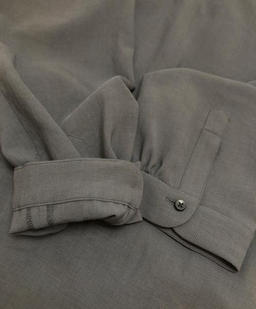 NO CONTROL AIR（ノーコントロールエアー）NO CONTROL AIR (ノーコントロールエアー) ドレープカルゼ袖口ギャザーAラインワンピース グレー サイズ:3の古着・服飾アイテム