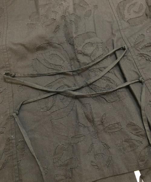 PLAIN PEOPLE（プレインピープル）PLAIN PEOPLE (プレインピープル) リバーアップリケベスト ブラック サイズ:9の古着・服飾アイテム