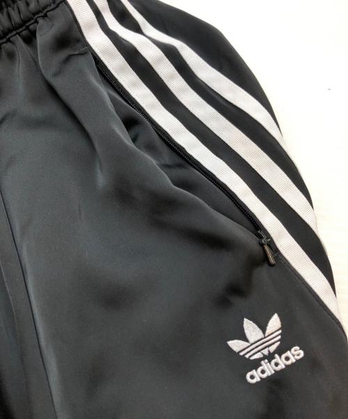 adidas Originals（アディダスオリジナル）adidas Originals (アディダスオリジナル) LONG SATIN SKIRT（ロングサテンスカート） ブラック サイズ:OTの古着・服飾アイテム