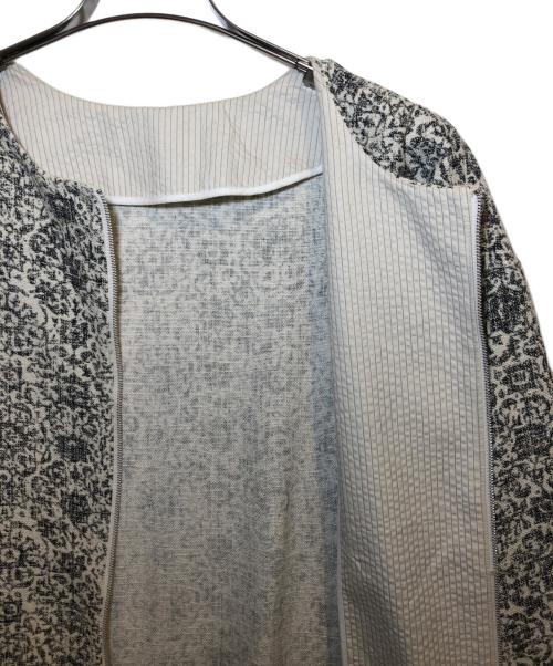 BEARDSLEY（ビアズリー）BEARDSLEY (ビアズリー) ジャガードノーカラーコート アイボリー サイズ:フリーサイズの古着・服飾アイテム