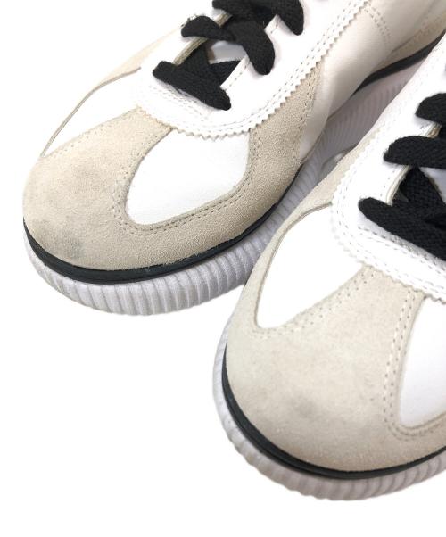 Onitsuka Tiger（オニツカタイガー）Onitsuka Tiger (オニツカタイガー) スニーカー ホワイト サイズ:24CMの古着・服飾アイテム