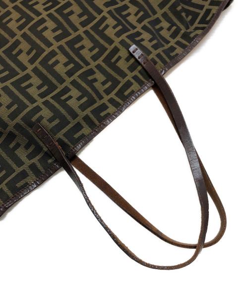 FENDI（フェンディ）FENDI (フェンディ) ズッカ柄トートバッグ ブラウンの古着・服飾アイテム