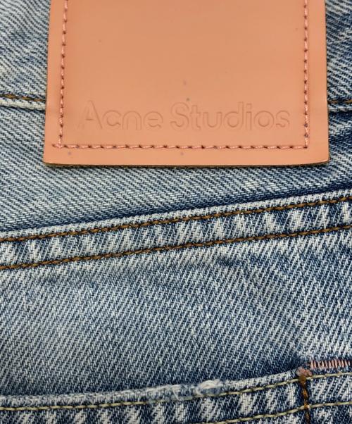 Acne studios（アクネ ストゥディオズ）Acne studios (アクネ ストゥディオス) クロップドストレートデニムパンツ インディゴ サイズ:ＣＮ　165/66Ａ　ＥＵＲ26　32の古着・服飾アイテム