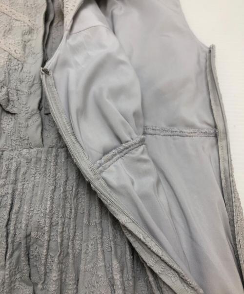 HER LIP TO（ハーリップトゥ）Her lip to (ハーリップトゥ) Paisley Cotton Lace Long Dress グレー サイズ:Mの古着・服飾アイテム