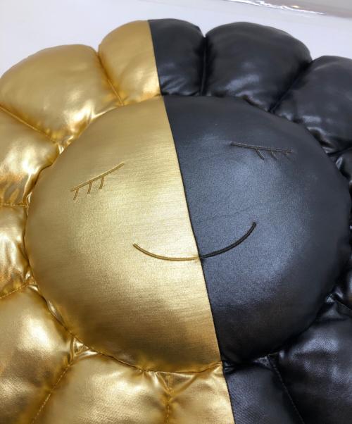 村上隆（ムラカミタカシ）村上隆 (ムラカミタカシ) Collaboration Flower Cushion サイズ:60CMの古着・服飾アイテム