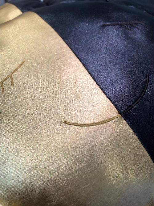 村上隆（ムラカミタカシ）村上隆 (ムラカミタカシ) Collaboration Flower Cushion サイズ:60CMの古着・服飾アイテム