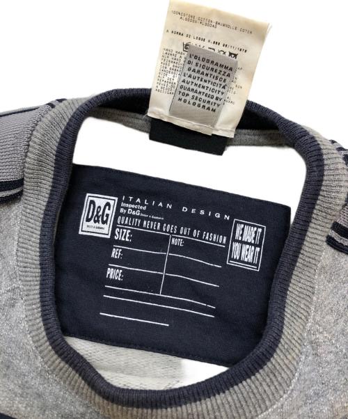D&G（ディーアンドジー）D&G (ディーアンドジー) 袖ラインスウェット グレー サイズ:Mの古着・服飾アイテム