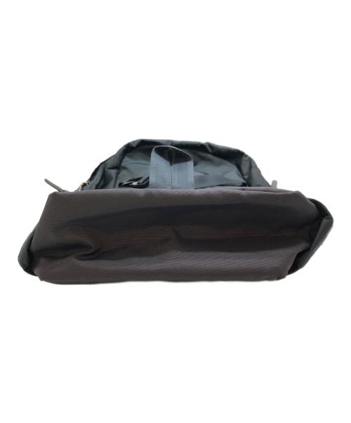 MAKAVELIC（マキャベリック）MAKAVELIC (マキャベリック) SUPERIORITY BIND UP BACKPACK ネイビーの古着・服飾アイテム