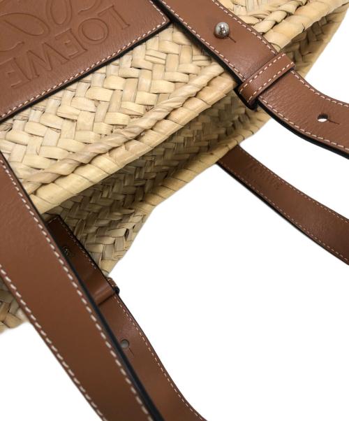 LOEWE（ロエベ）LOEWE (ロエベ) バスケットバッグ スモール（ヤシの葉&カーフ） ブラウンの古着・服飾アイテム