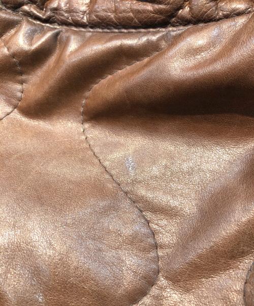 C.P COMPANY（シーピーカンパニー）C.P COMPANY (シーピーカンパニー) キルティングレザージャケット ブラウン サイズ:46の古着・服飾アイテム