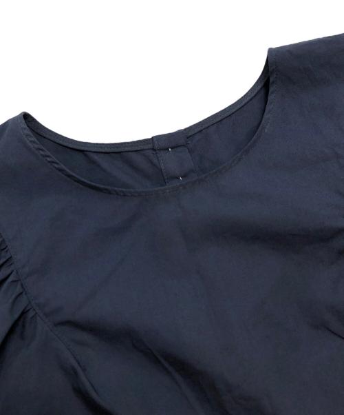 MACPHEE（マカフィー）MACPHEE (マカフィー) タイプライター フレアスリーブブラウス ネイビー サイズ:36の古着・服飾アイテム