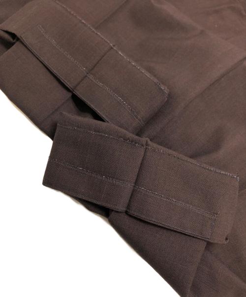 ISSEY MIYAKE MEN（イッセイミヤケメン）ISSEY MIYAKE MEN (イッセイミヤケメン) タックパンツ ブラウン サイズ:Mの古着・服飾アイテム