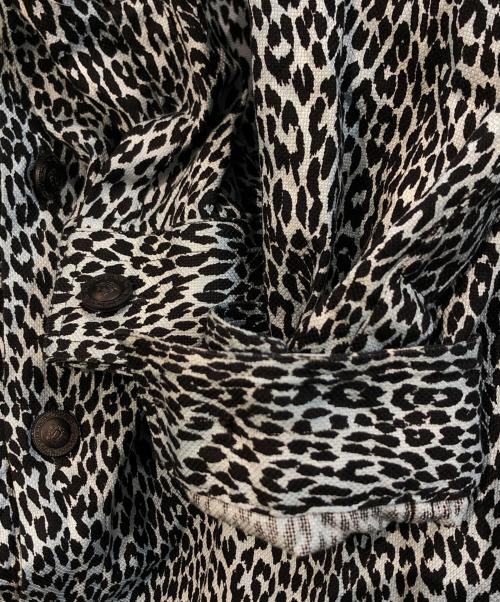 GIANNI VERSACE（ジャンニ・ヴェルサーチ）GIANNI VERSACE (ジャンニ・ヴェルサーチ) レオパード柄シャツ ブルー サイズ:50の古着・服飾アイテム