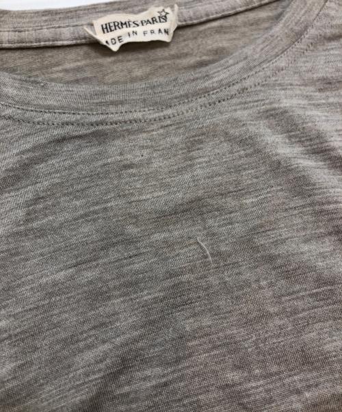 HERMES（エルメス）HERMES (エルメス) シルクカットソー グレー サイズ:36の古着・服飾アイテム