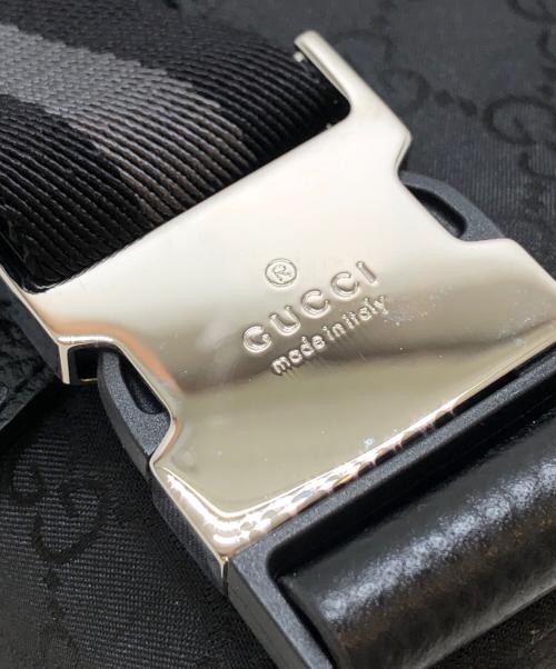 GUCCI（グッチ）GUCCI (グッチ) GGナイロンウエストバッグ ブラックの古着・服飾アイテム