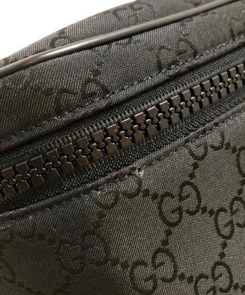 GUCCI（グッチ）GUCCI (グッチ) GGナイロンウエストバッグ ブラックの古着・服飾アイテム