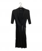 GUCCIグッチ）の古着「チェーン付ワンピース」｜ブラック