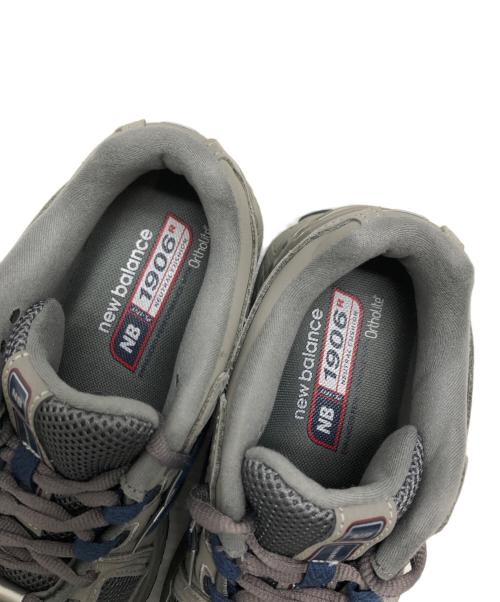 NEW BALANCE（ニューバランス）NEW BALANCE (ニューバランス) M1906RB グレー サイズ:UMM4.5/UK4/EU37/225MMの古着・服飾アイテム