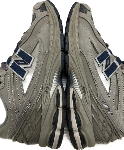 NEW BALANCE（ニューバランス）NEW BALANCE (ニューバランス) M1906RB グレー サイズ:UMM4.5/UK4/EU37/225MMの古着・服飾アイテム