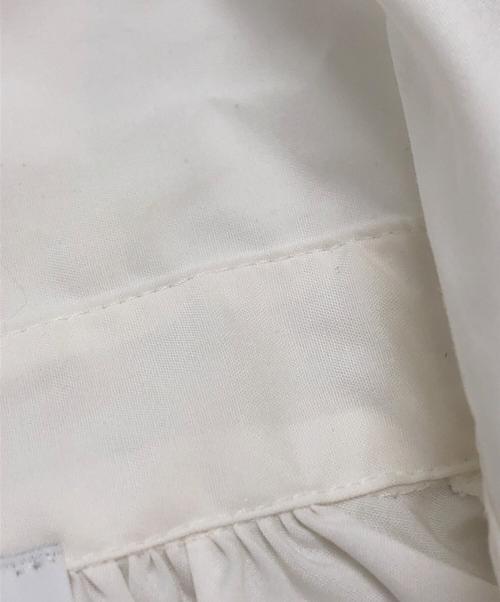 STUMBLY（スタンブリ―）STUMBLY (スタンブリ―) シャツ ホワイト サイズ:FREEの古着・服飾アイテム