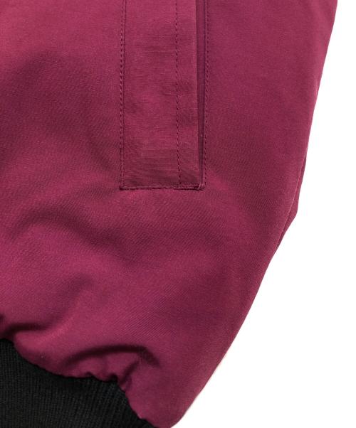 CANADA GOOSE（カナダグース）CANADA GOOSE (カナダグース) LABRADOR ダウンジャケット ボルドー サイズ:Mの古着・服飾アイテム