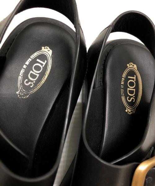 TOD'S（トッズ）TOD'S (トッズ) ダブルバックルサンダル ブラック サイズ:37 1/2の古着・服飾アイテム
