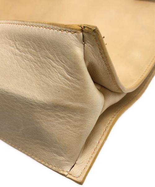 GUCCI（グッチ）GUCCI (グッチ) レザーハンドバッグ ベージュの古着・服飾アイテム