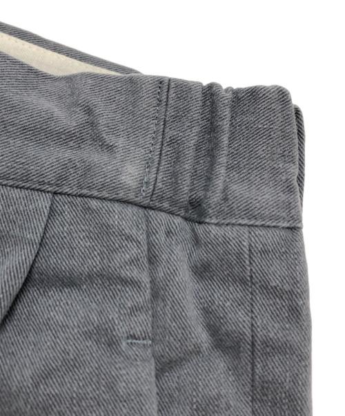 IRENISA（イレニサ）IRENISA (イレニサ) デニムパンツ グレー サイズ:2の古着・服飾アイテム