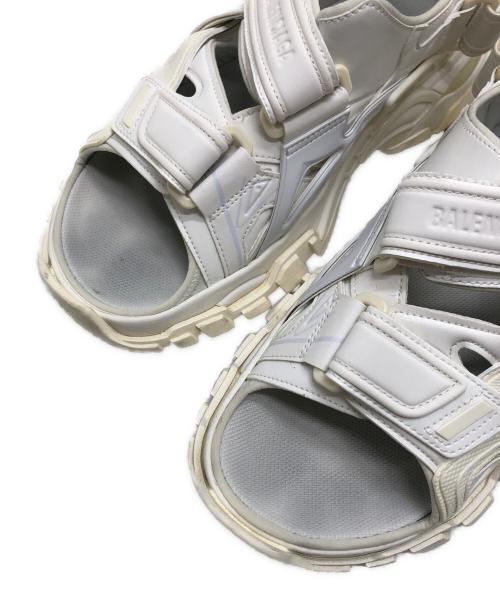 BALENCIAGA（バレンシアガ）BALENCIAGA (バレンシアガ) TRACK SANDAL ホワイト サイズ:US9/UK8/EUR42/CM27.5の古着・服飾アイテム