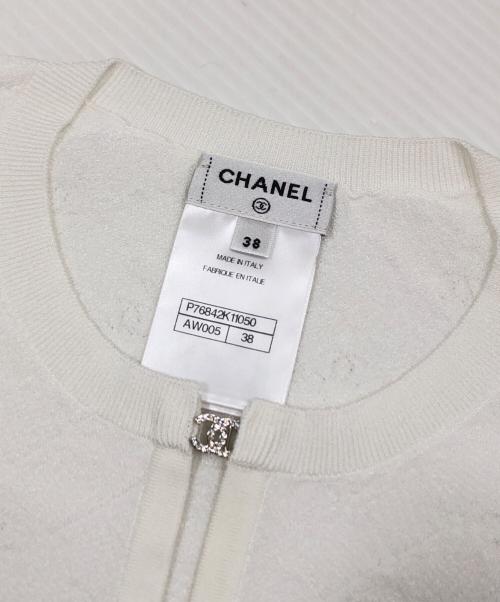 CHANEL（シャネル）CHANEL (シャネル) ココボタンニットカーディガン ホワイト サイズ:38の古着・服飾アイテム