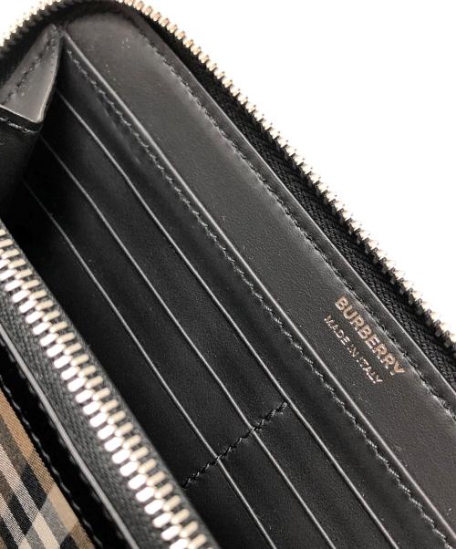 BURBERRY（バーバリー）BURBERRY (バーバリー) ラウンドジップウォレット ブラック サイズ:表記なしの古着・服飾アイテム