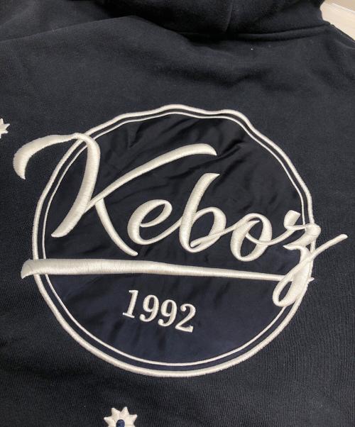 KEBOZ（ケボズ）KEBOZ (ケボズ) NICK GEAR (ニックギア) 刺繍パーカー ブラック サイズ:Mの古着・服飾アイテム